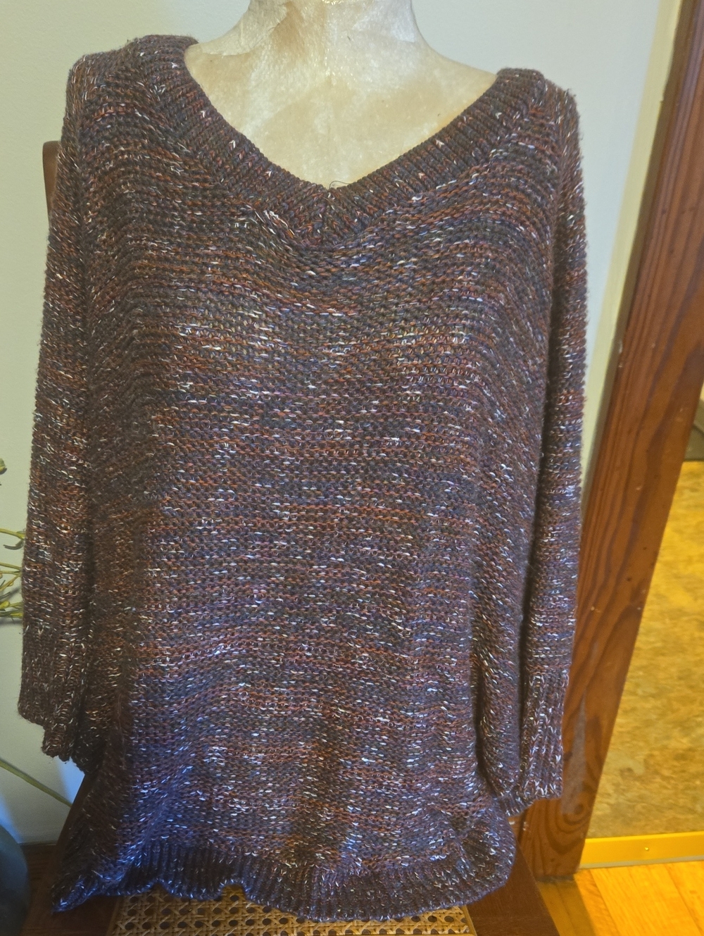 Cozy Women's V-Neck Pullover Sweater in Heathered Brown Size 2x